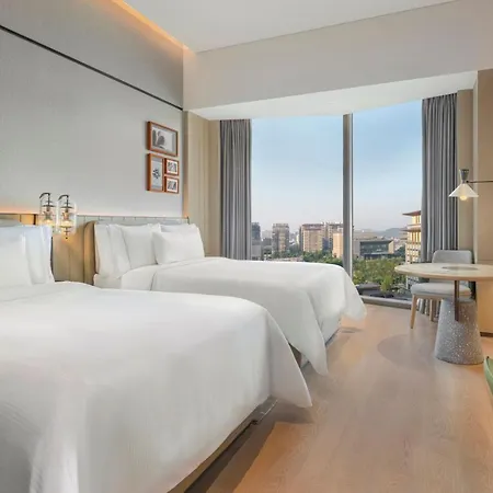 Element Guangzhou Baiyun Hotel Exterior photo